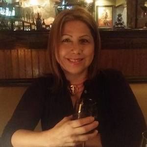 Meet your Posher, Lorena